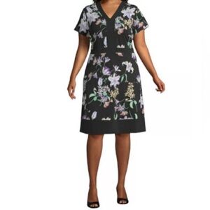 Liz Claiborne Plus Size 2X Black Purple Floral Print Jersey Shift Dress V Neck